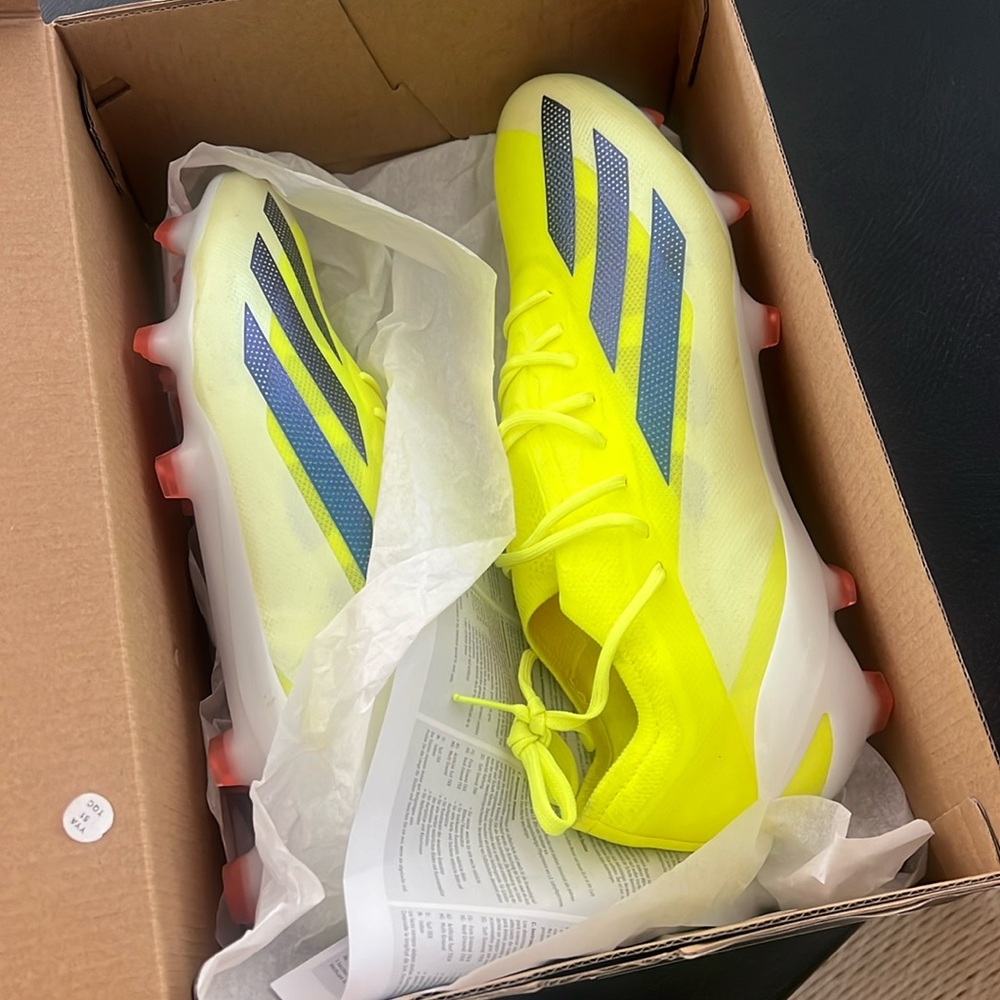 New in box adidas soccer cleats x crazy fast elite FG size 10